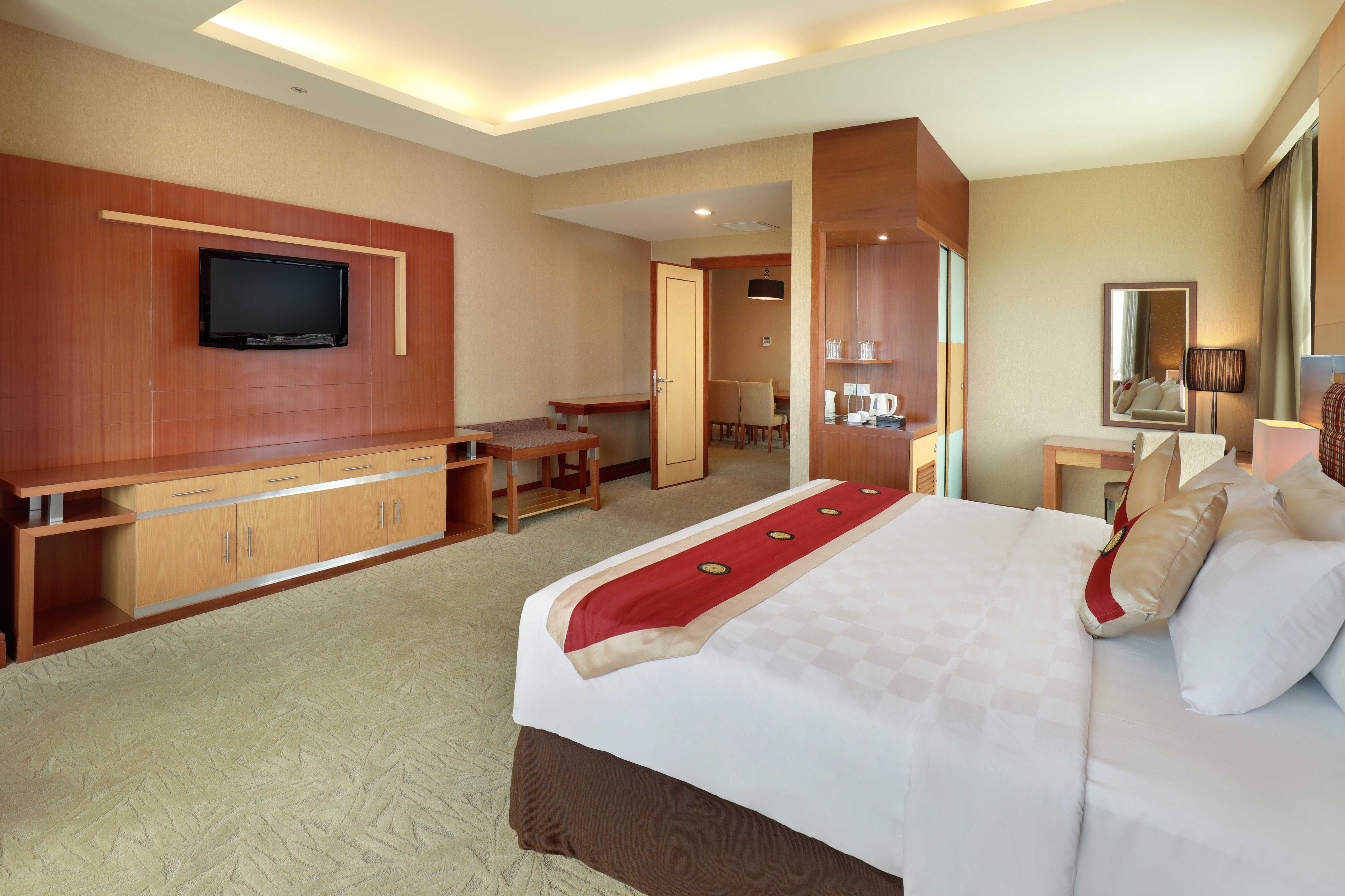 Swiss-Belhotel Maleosan Manado Exterior foto