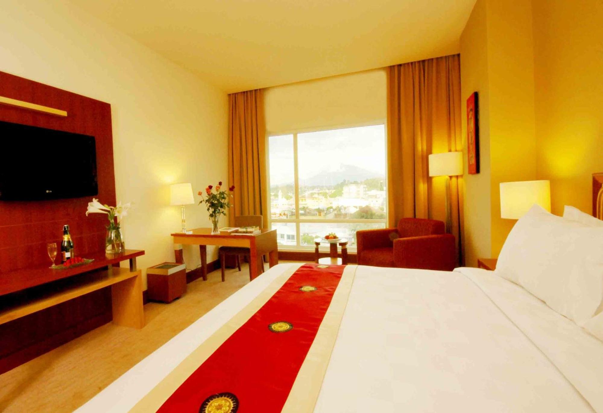 Swiss-Belhotel Maleosan Manado Cameră foto